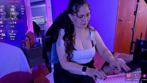 Natali online show from April 7, 2026, 4:57 am