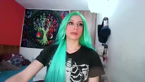 Snapshot of cosmic_crystal chatting on January 12, 2025, 7:31 pm cosmic_crystal online show from January 12, 2025, 7:31 pm