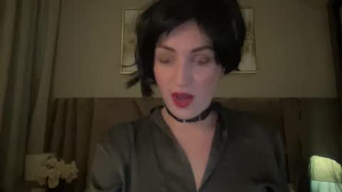 Snapshot of cosmo_blondiee chatting on September 25, 2025, 7:17 pm cosmo_blondiee online show from September 25, 2025, 7:17 pm