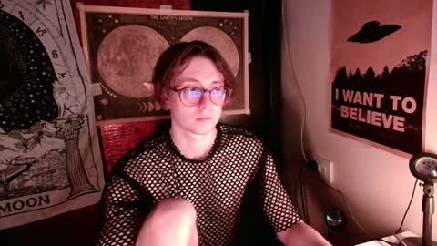 Snapshot of cosmonudes chatting on January 19, 2025, 9:45 pm Barry online show from January 19, 2025, 9:45 pm