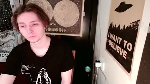 Snapshot of cosmonudes chatting on February 5, 2025, 6:37 pm Barry online show from February 5, 2025, 6:37 pm