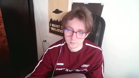 Snapshot of cosmonudes chatting on April 13, 2026, 2:00 pm Barry online show from April 13, 2026, 2:00 pm