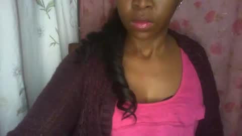 couleur_vanille online show from October 3, 2025, 1:46 am