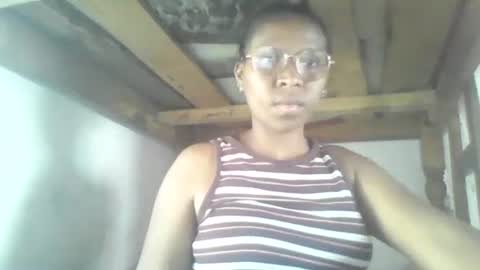 couleur_vanille online show from February 9, 2026, 6:06 am