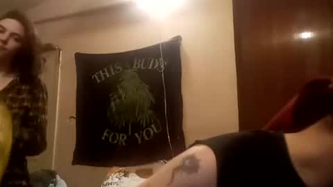 Alaskawildcouple online show from February 8, 2025, 8:10 pm