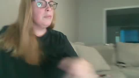 Fallen Angel 21 online show from October 20, 2025, 1:33 pm