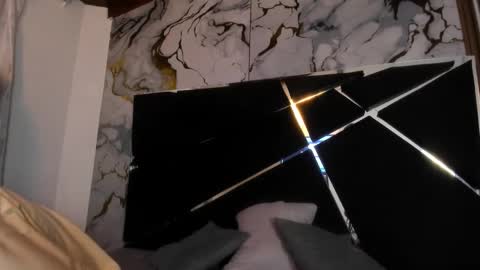 Snapshot of couple_in_heat_ chatting on February 24, 2026, 7:34 pm couple_in_heat_ online show from February 24, 2026, 7:34 pm