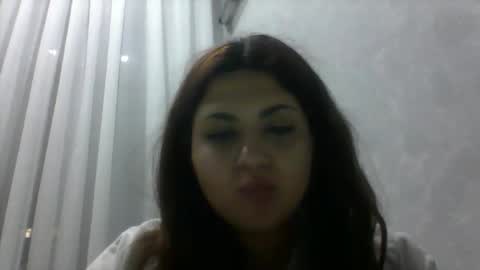 cow_on_cam online show from November 11, 2025, 8:42 pm