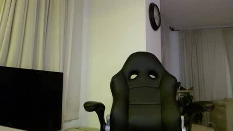 Snapshot of cowboy_co chatting on October 31, 2025, 11:17 pm cowboy_co online show from October 31, 2025, 11:17 pm