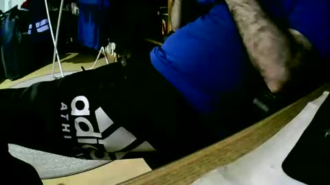 Snapshot of coyote017 chatting on February 1, 2025, 3:18 pm coyote017 online show from February 1, 2025, 3:18 pm