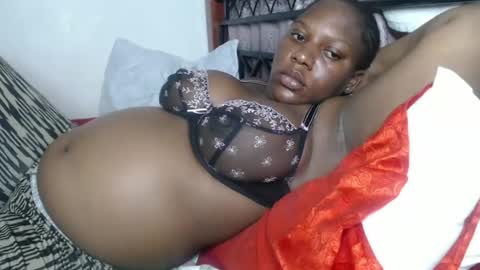 Erykah online show from October 14, 2025, 6:31 pm