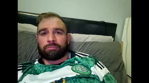 cozzyfella97 online show from September 14, 2025, 10:09 pm