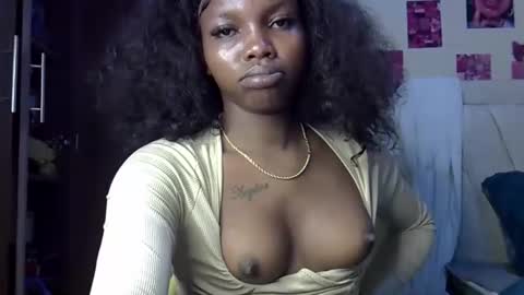 craizybitch online show from April 13, 2026, 6:08 am