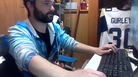 Snapshot of craveitoften chatting on December 6, 2024, 2:35 am craveitoften online show from December 6, 2024, 2:35 am