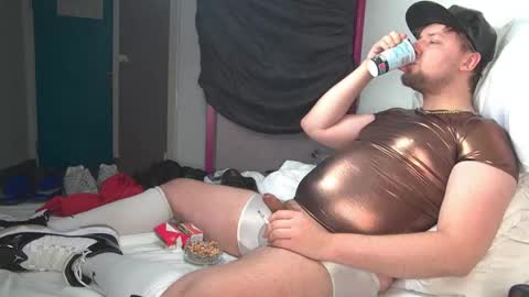 Snapshot of cravingboy chatting on February 2, 2025, 11:19 am robin online show from February 2, 2025, 11:19 am