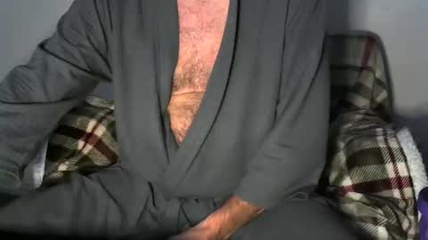 Snapshot of crazy4vegas chatting on January 10, 2025, 8:51 am crazy4vegas online show from January 10, 2025, 8:51 am