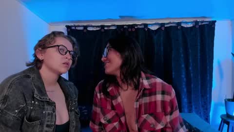 Lexie  Rose  online show from March 31, 2026, 4:02 am