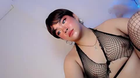 Hot Ayisha online show from March 10, 2025, 6:12 pm