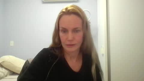 Snapshot of crazyanny chatting on June 26, 2026, 12:15 am Anny online show from June 26, 2026, 12:15 am