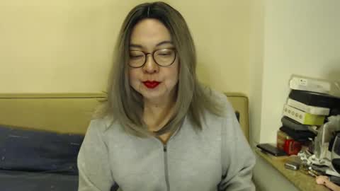 Kelly   online show from December 13, 2024, 7:10 pm