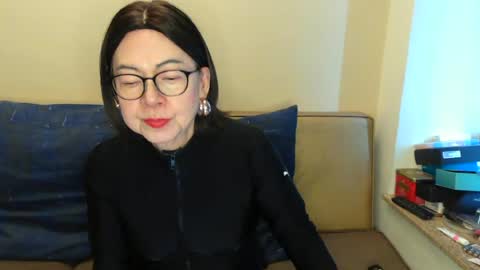 Kelly   online show from June 26, 2026, 5:34 am