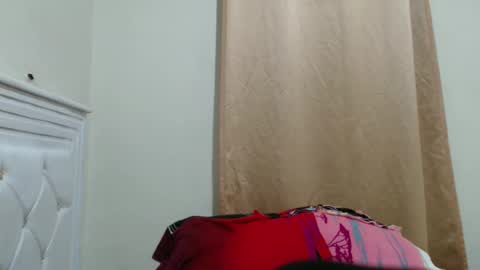 Ebonie online show from October 2, 2025, 7:43 pm