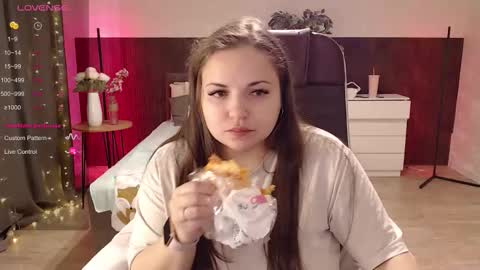 Snapshot of crazyy_girl_ chatting on March 1, 2026, 5:53 am Crazyy Girl online show from March 1, 2026, 5:53 am