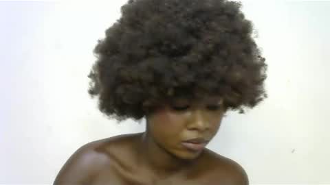 Snapshot of creamybabee chatting on January 20, 2025, 10:40 am queen online show from January 20, 2025, 10:40 am