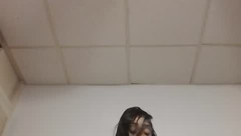 Snapshot of creamyexotica chatting on September 22, 2025, 12:40 pm CreamyExotica online show from September 22, 2025, 12:40 pm