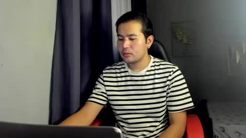 BareCreamyCum online show from December 23, 2024, 12:19 pm