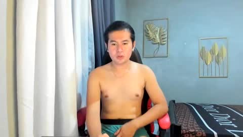 BareCreamyCum online show from January 8, 2025, 1:20 pm