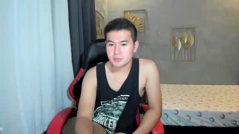 BareCreamyCum online show from February 6, 2025, 6:24 pm