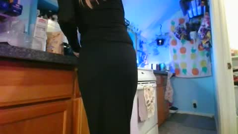 Bamby online show from February 10, 2026, 2:04 am