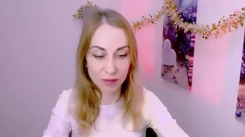 Lera online show from December 20, 2025, 2:35 pm