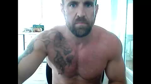 Snapshot of creatureofbeauty chatting on May 1, 2026, 12:15 am creatureofbeauty online show from May 1, 2026, 12:15 am
