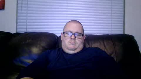 Snapshot of creeeping_death chatting on February 19, 2025, 11:38 am The hopeless romantic online show from February 19, 2025, 11:38 am