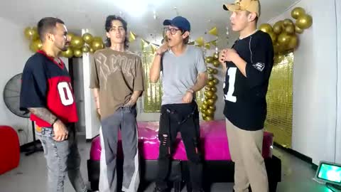 Snapshot of crismens chatting on January 10, 2025, 2:14 am crismens online show from January 10, 2025, 2:14 am