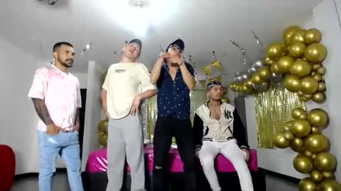 Snapshot of crismens chatting on January 20, 2025, 3:04 am crismens online show from January 20, 2025, 3:04 am