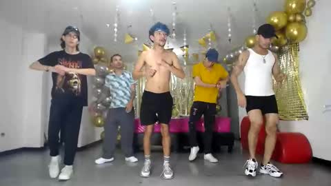 Snapshot of crismens chatting on January 29, 2025, 6:22 am crismens online show from January 29, 2025, 6:22 am