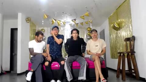 Snapshot of crismens chatting on February 15, 2025, 3:09 am crismens online show from February 15, 2025, 3:09 am