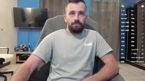 Snapshot of crissstud chatting on December 16, 2025, 3:11 am Criss online show from December 16, 2025, 3:11 am