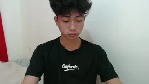 Snapshot of cristal1xox chatting on October 13, 2025, 5:57 pm cristal1xox online show from October 13, 2025, 5:57 pm