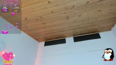 Snapshot of cristal__hot_1 chatting on February 14, 2025, 10:17 am Cristal online show from February 14, 2025, 10:17 am