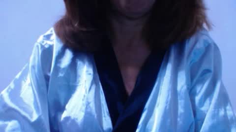 Snapshot of cristal_collins1 chatting on January 15, 2025, 9:02 am cristal_collins1 online show from January 15, 2025, 9:02 am