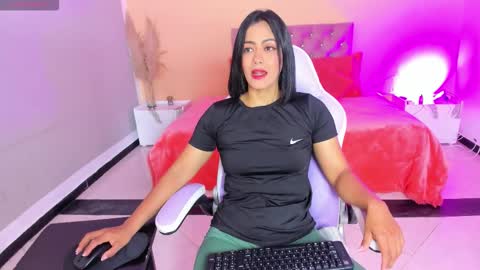 Cristal online show from November 19, 2025, 10:04 am