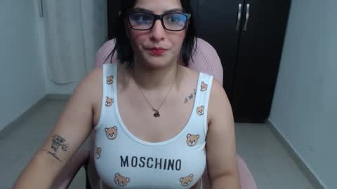 Cristal online show from January 24, 2025, 3:43 am