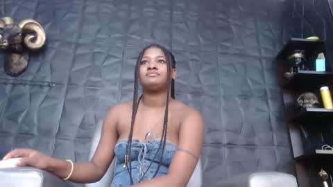 Snapshot of cristal_smith06 chatting on September 13, 2025, 10:15 am Hanna online show from September 13, 2025, 10:15 am