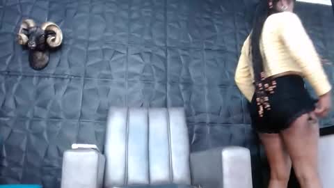 Snapshot of cristal_smith06 chatting on October 3, 2025, 11:07 am Hanna online show from October 3, 2025, 11:07 am