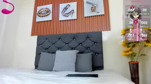 Snapshot of cristale69 chatting on October 21, 2025, 2:34 am cristale69 online show from October 21, 2025, 2:34 am