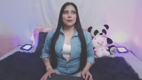 Cristal  online show from March 14, 2026, 4:29 am